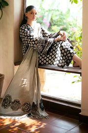 Gulalai's Winter Wear GW-5106