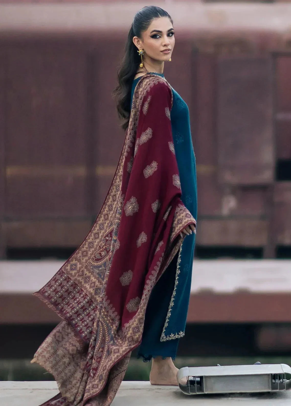 Gulalai's Winter Wear GW-5068