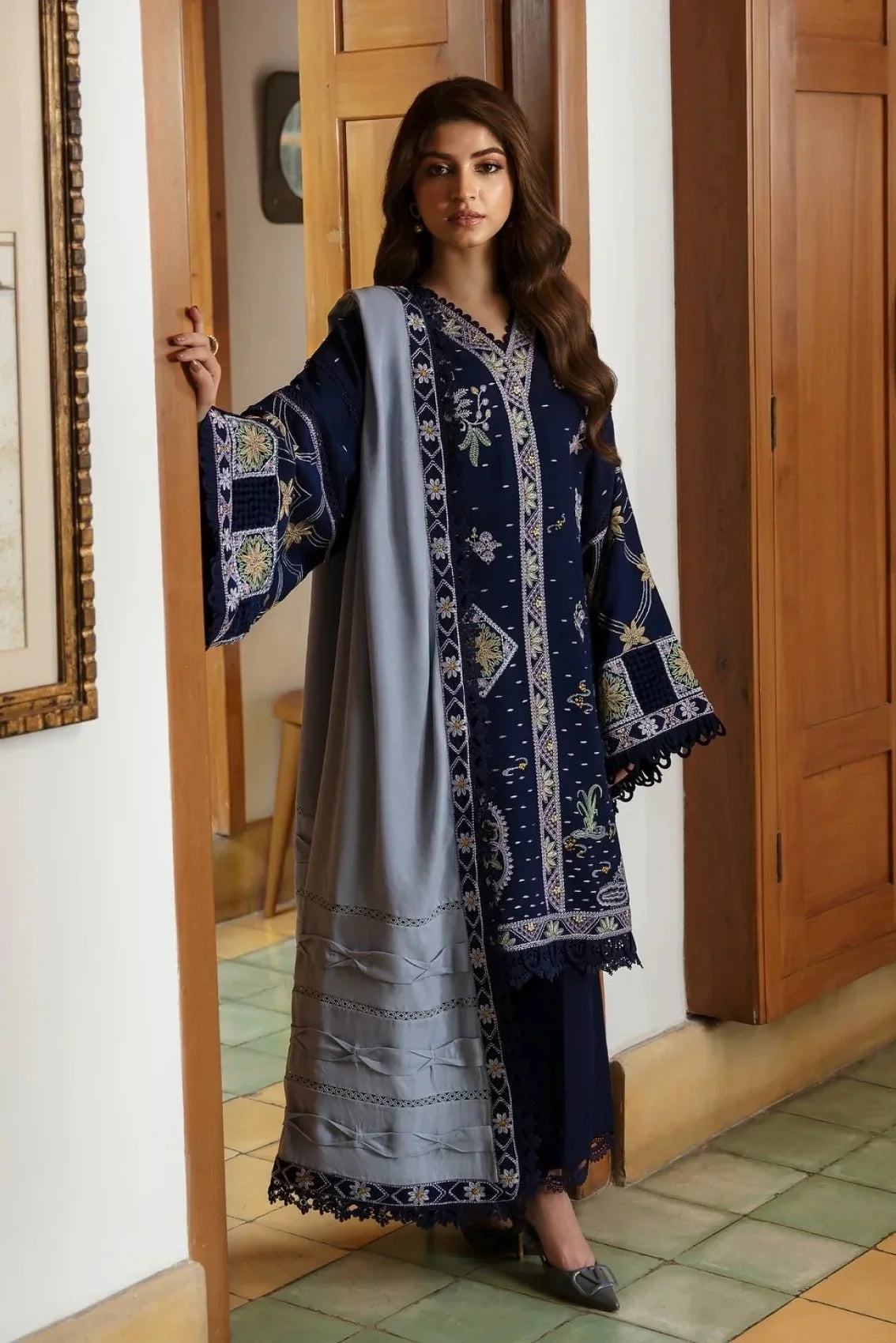 Gulalai's Winter Wear GW-5131