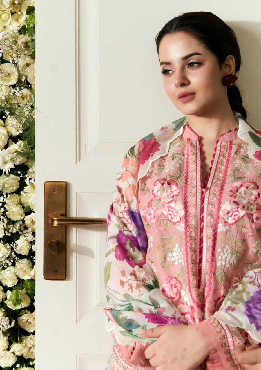 Gulalai's Winter Wear GW-5102