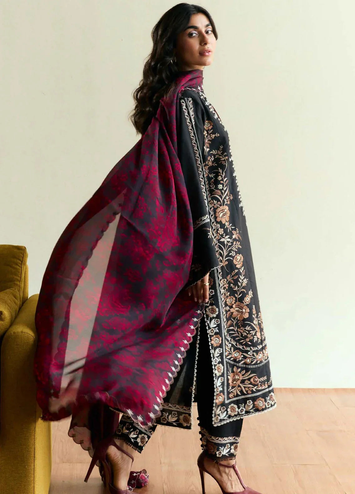 Gulalai's Winter Wear GW-5099