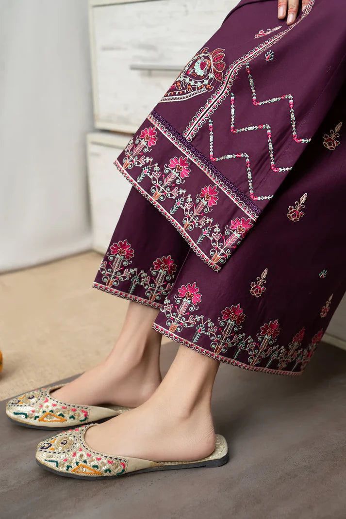 Gulalai's Winter Wear GW-5096