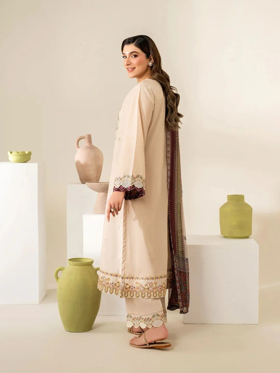 Gulalai's Winter Wear GW-5117