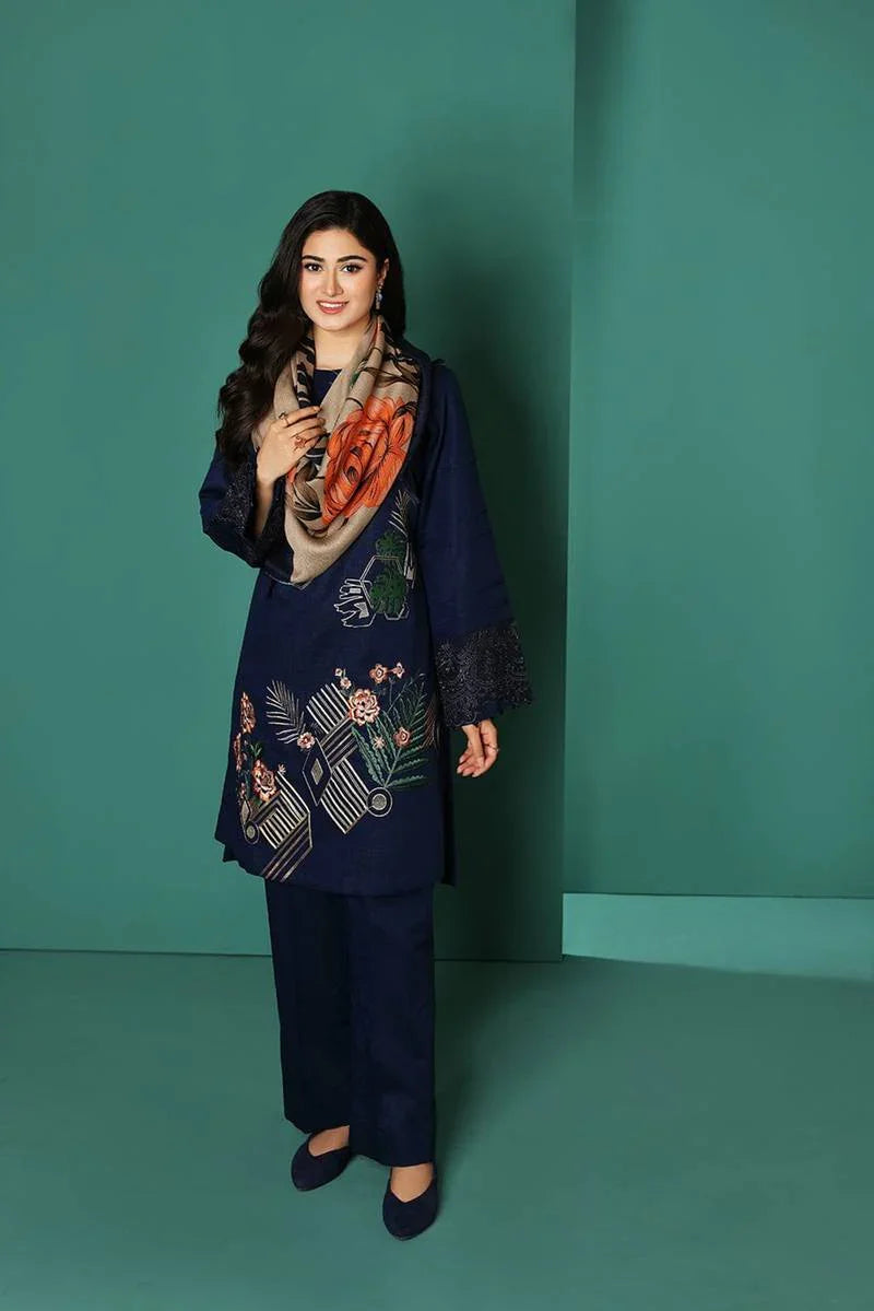 Gulalai's Winter Wear GW-5022