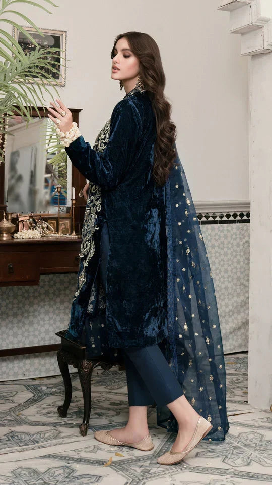 Gulalai's Velvet Wear GV-9007