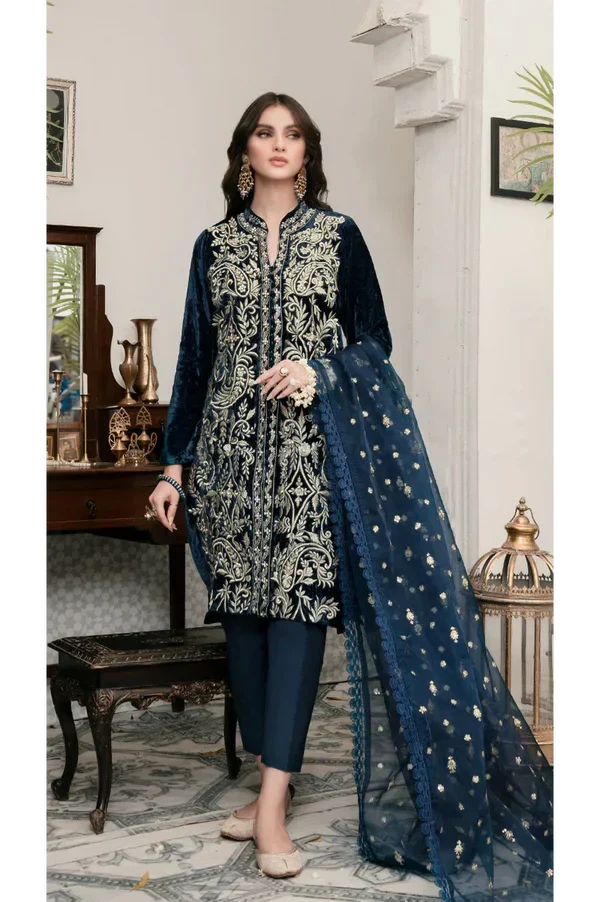 Gulalai's Velvet Wear GV-9007