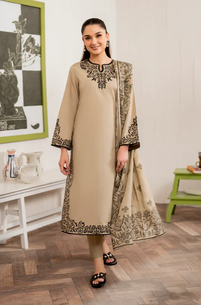 Gulalai's Winter Wear GW-5052