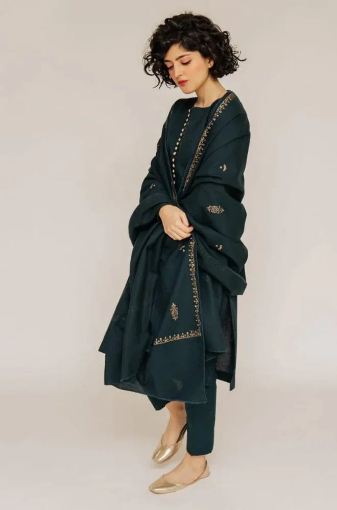 Gulalai's Winter Wear GW-5029