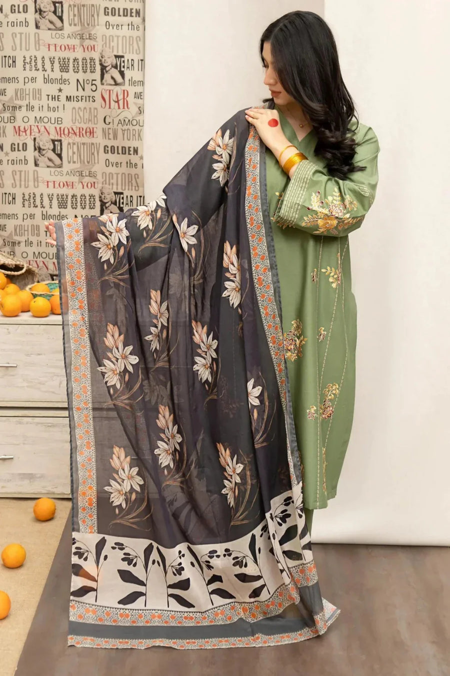 Gulalai's Winter Wear GW-5062