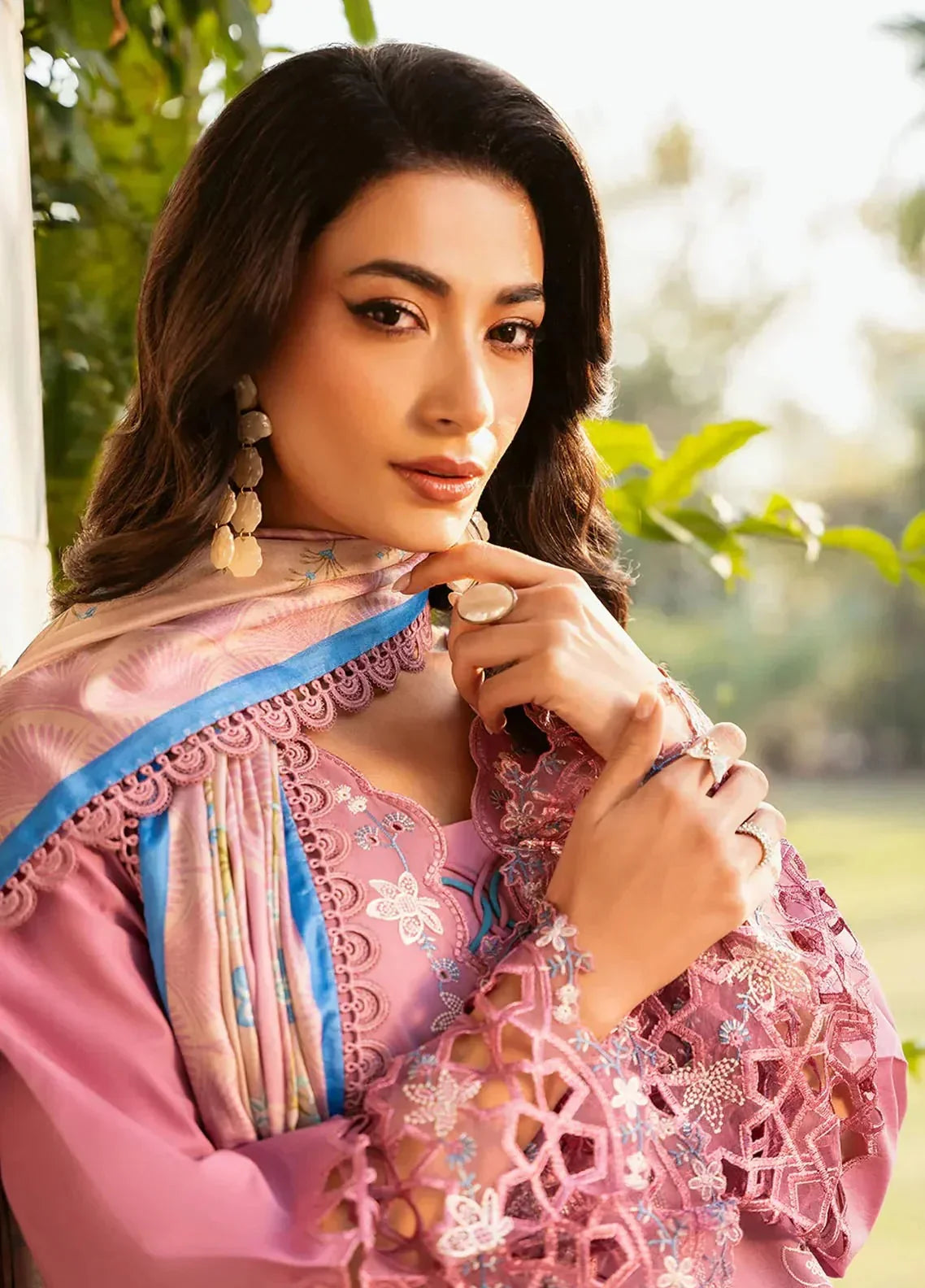 Gulalai's Winter Wear GW-5070