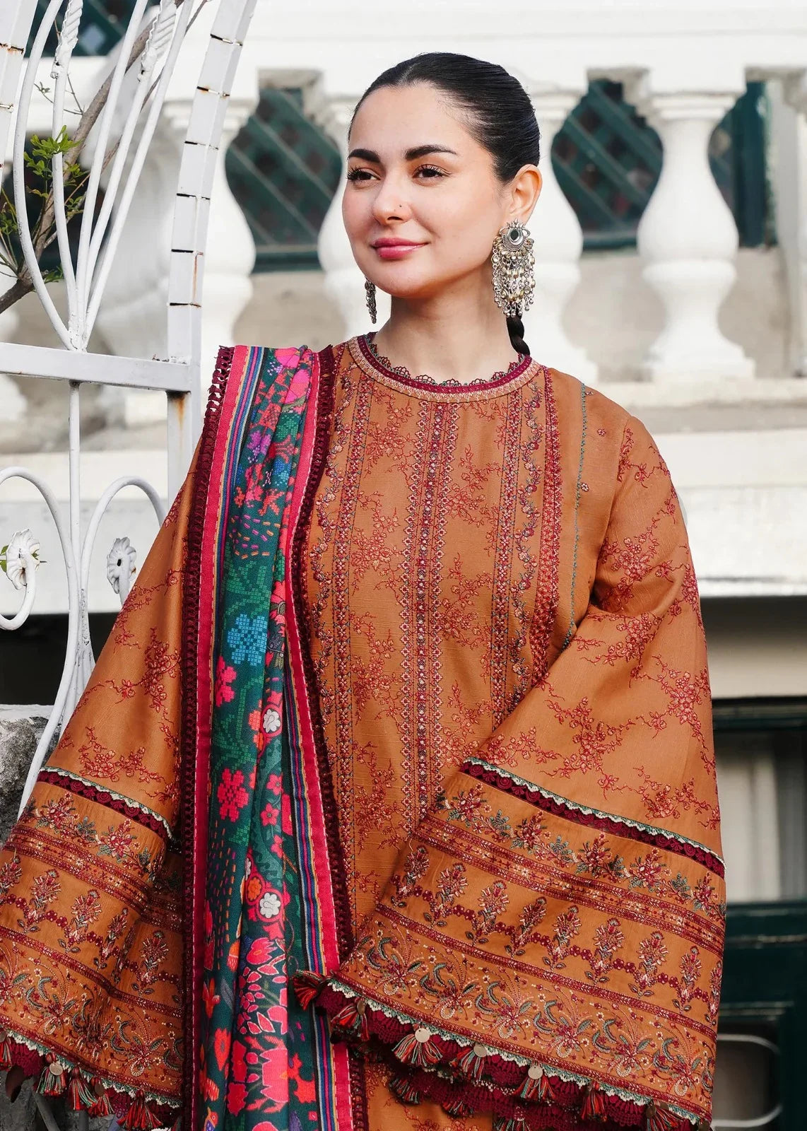 Gulalai's Winter Wear GW-5072
