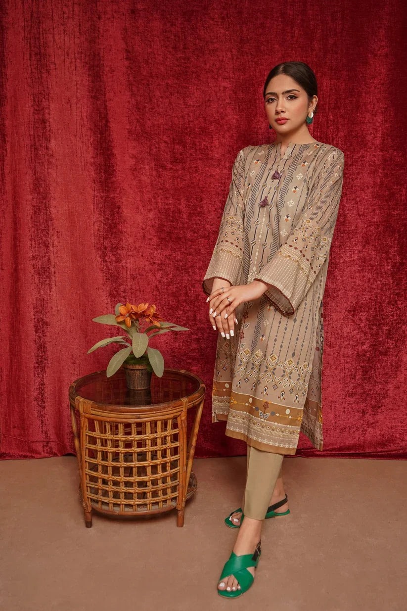 Gulalai's Winter Wear GW-5032