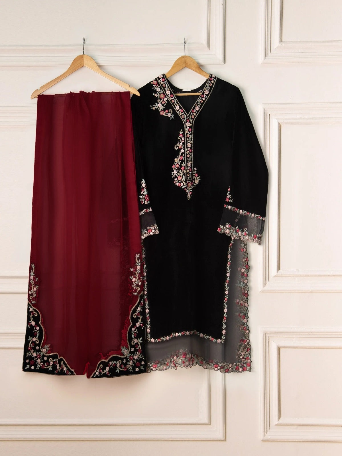 Shahnaz Velvet 3 Piece D-2015