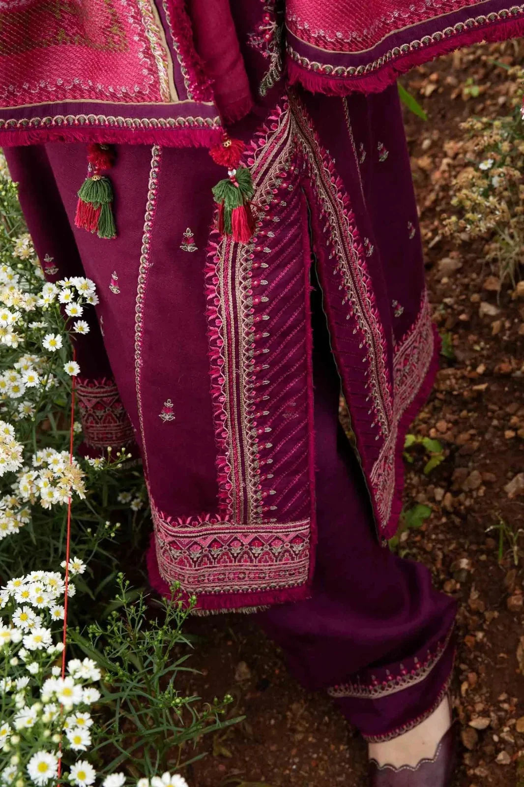 Gulalai's Winter Wear GW-5100