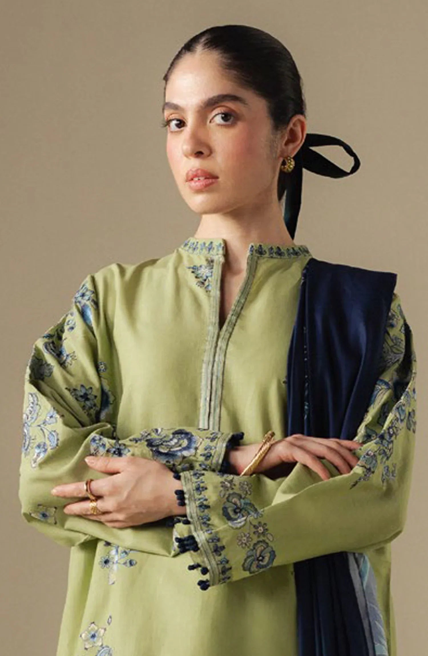 Gulalai's Winter Wear GW-5127