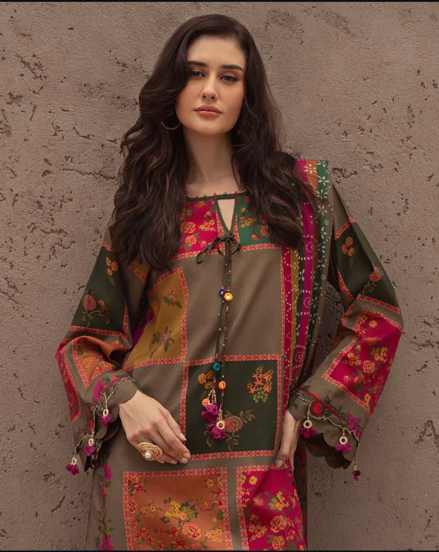 Gulalai's Winter Wear GW-5138