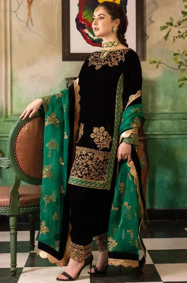 Gulalai's Velvet Wear GV-9009