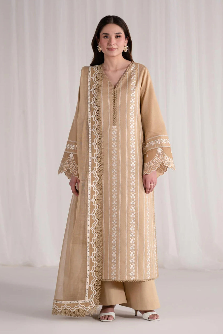 Gulalai's Lawn Wear GL-243