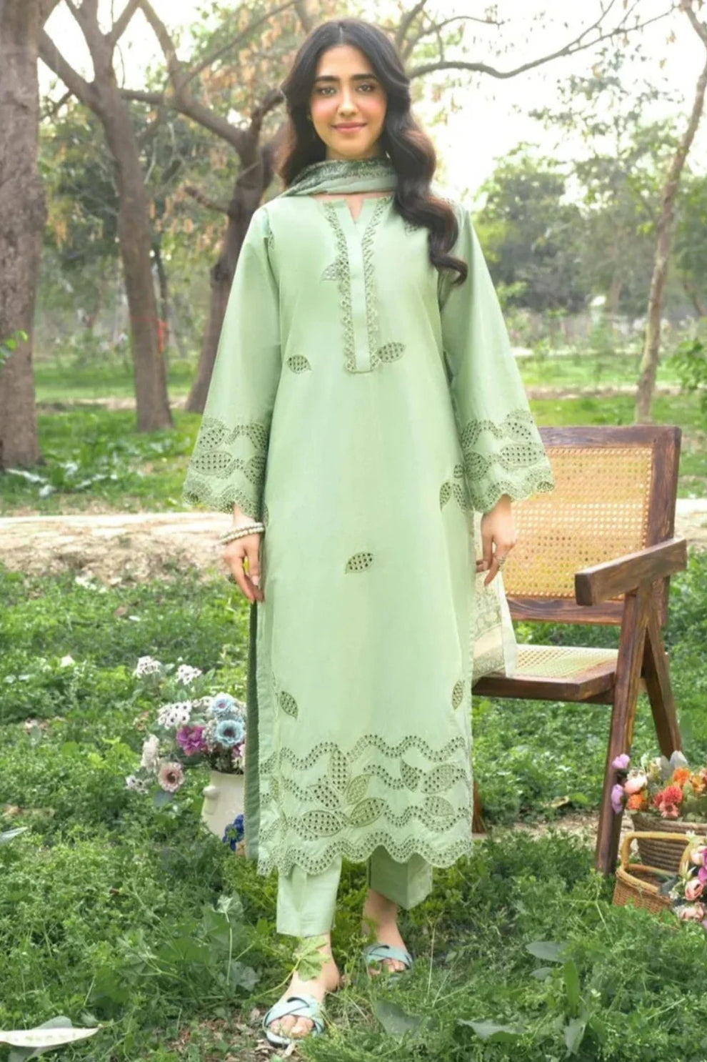 Gulalai's Lawn Wear GL-245
