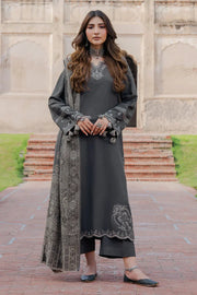 Gulalai's Winter Wear GW-5137