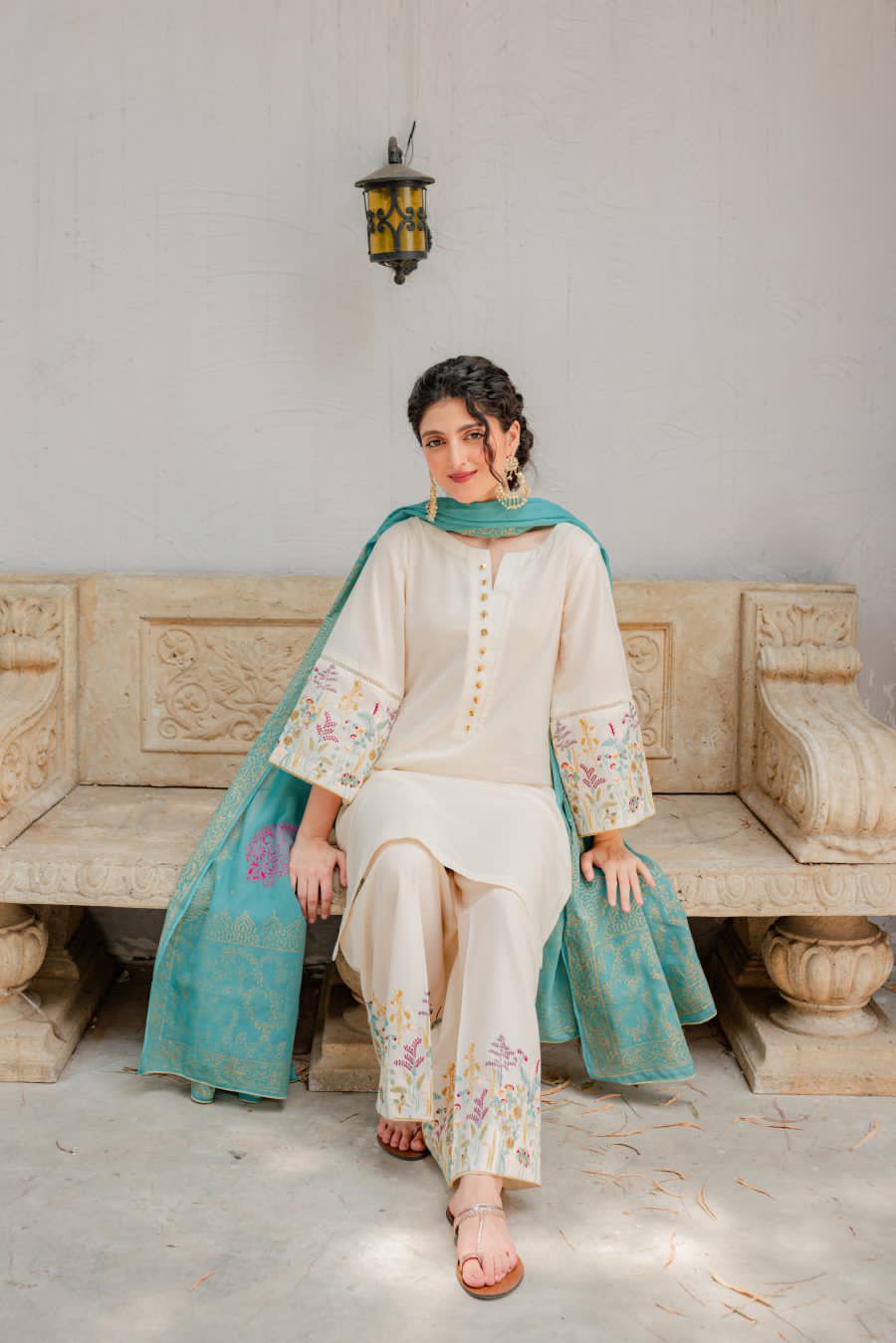 Gulalai's Winter Wear GW-5003