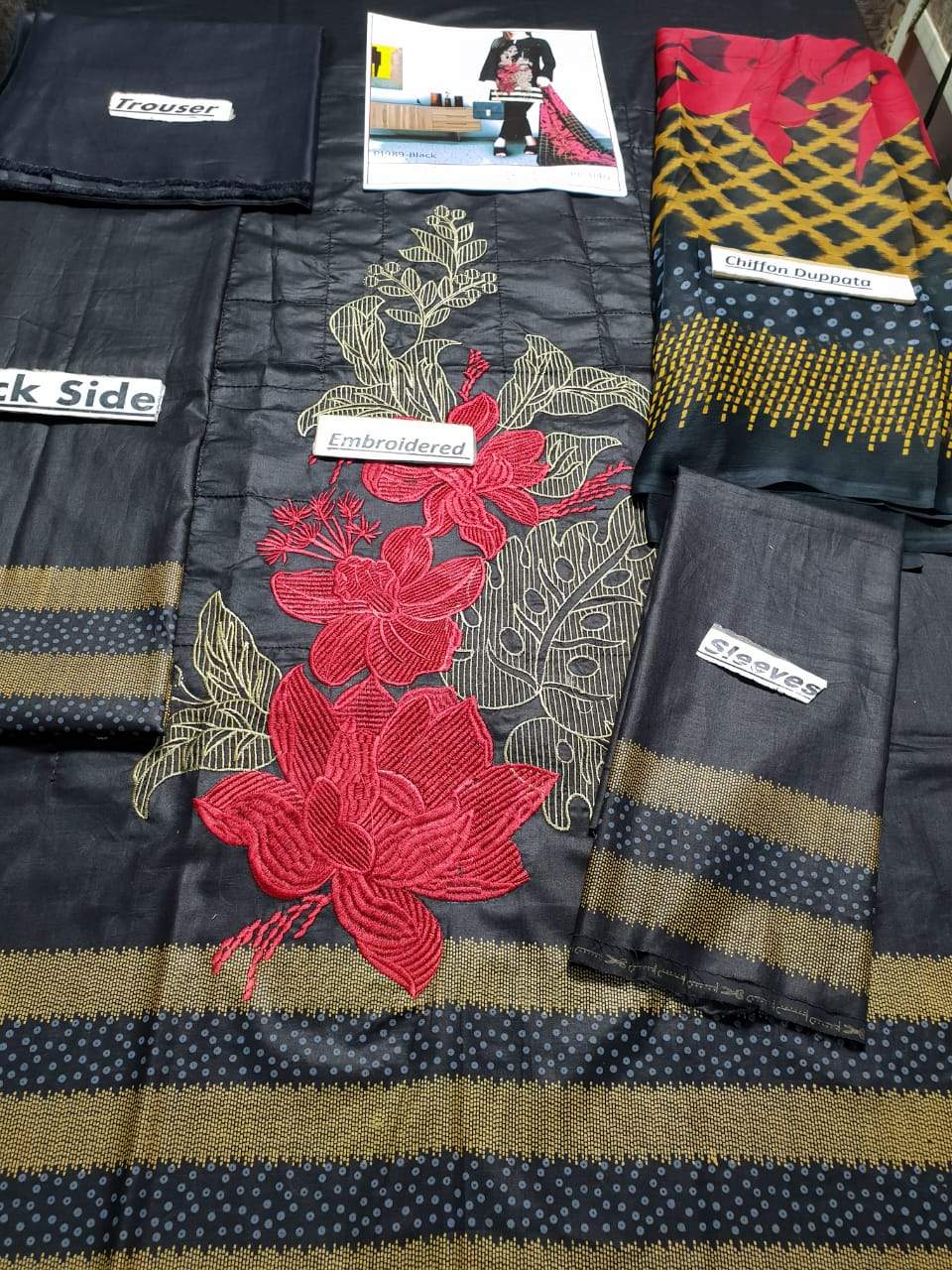 Gulalai's Lawn Wear GL-135
