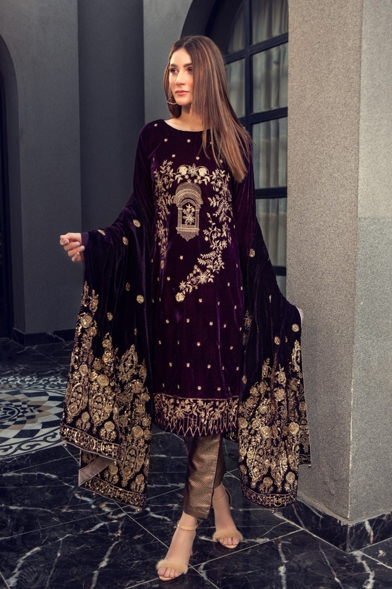 Gulalai's Velvet Wear GV-9017
