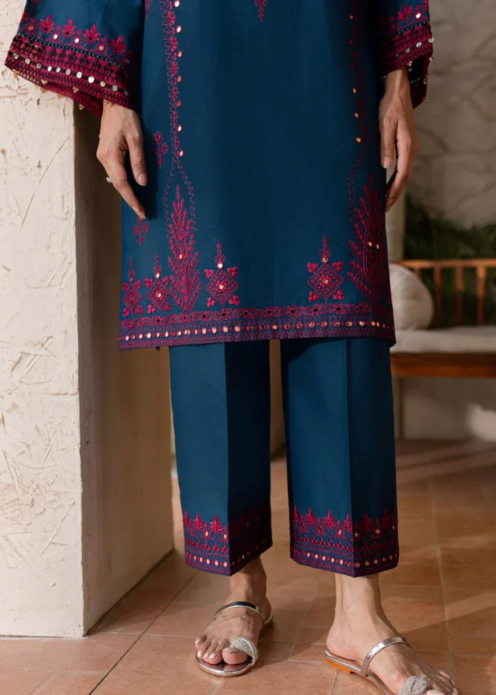 Gulalai's Winter Wear GW-5121