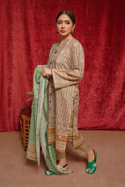 Gulalai's Winter Wear GW-5032